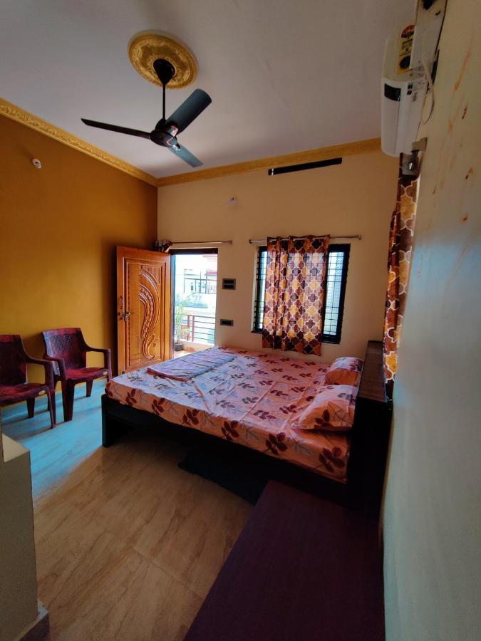Balaji Homestay Hampi Luaran gambar